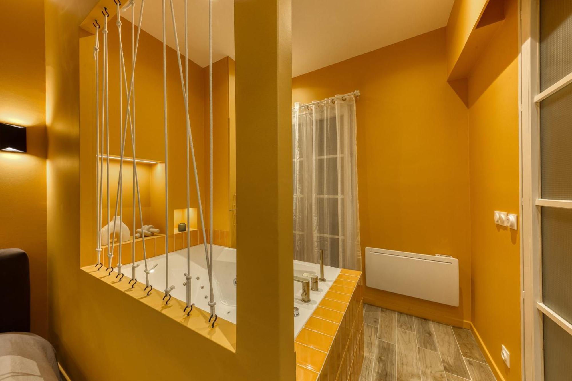 Deluxe Spa Suite Caramel Sweetness Melun Exterior photo
